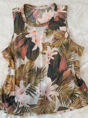 Old Navy Tropical Floral Tank Top in Pink, Green, Cream
